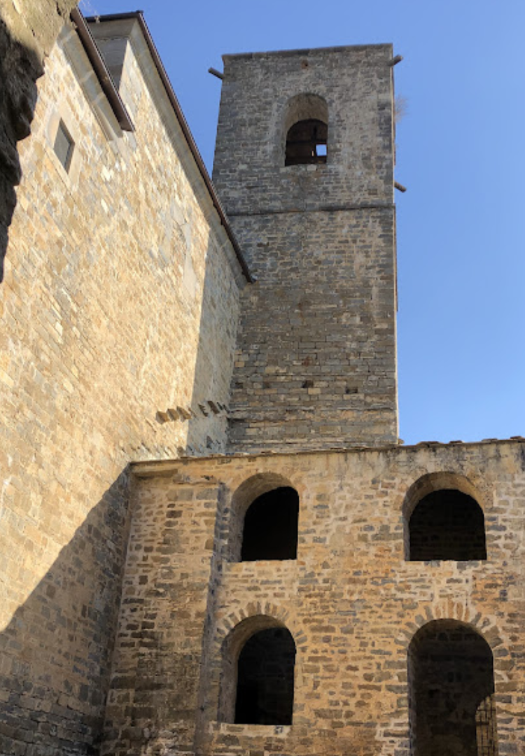 Monasterio de San Victorián El Pueyo de Araguas restaurante el plano